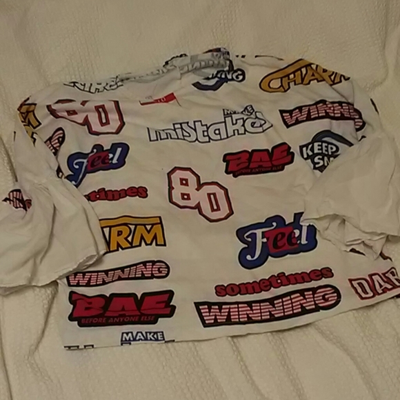 Graphic long frilled shirt - Picture 1 of 2